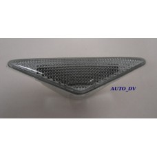 FORD FOCUS 98-04 MIGACZ NA BŁOTNIK DYM RYF