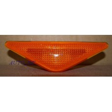 FORD FOCUS 98-04 MIGACZ NA BŁOTNIK ,<01 Ż.